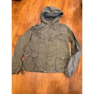 Woman’s Eddie Bauer light jacket size medium